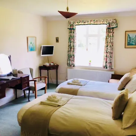 Newburgh House Bed and breakfast 3*