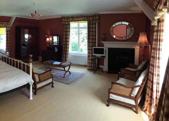 Newburgh House Nocleg ze śniadaniem