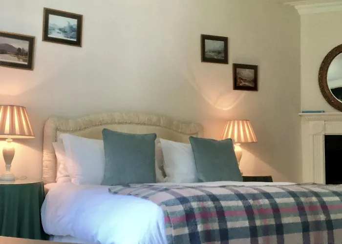 Newburgh House Nocleg ze śniadaniem