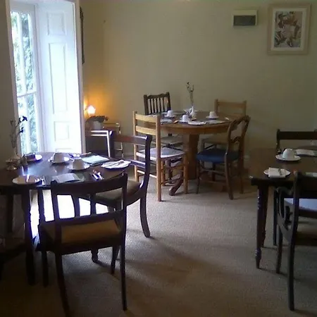 Newburgh House فندق مبيت وإفطار