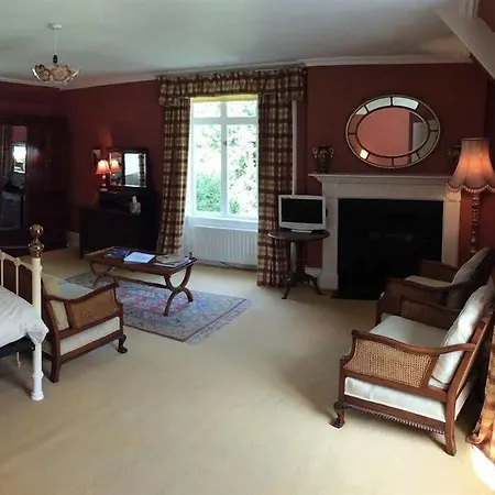 Newburgh House فندق مبيت وإفطار