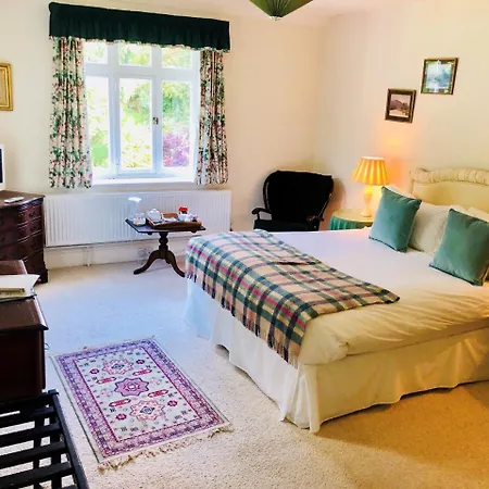 فندق مبيت وإفطار Newburgh House