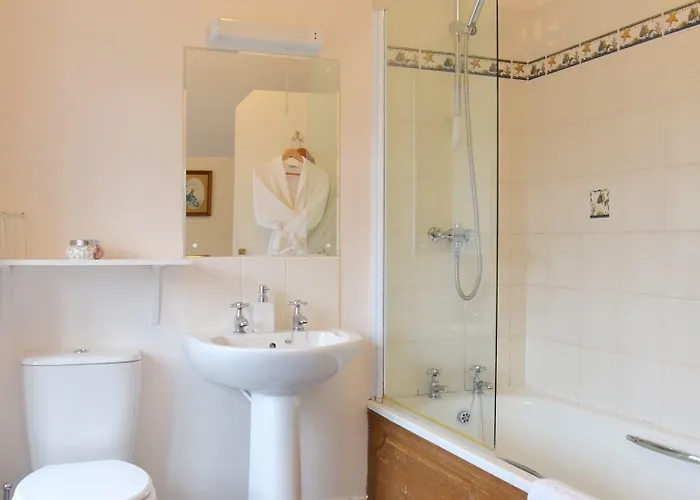 Newburgh House Alojamento de Acomodação e Pequeno-almoço